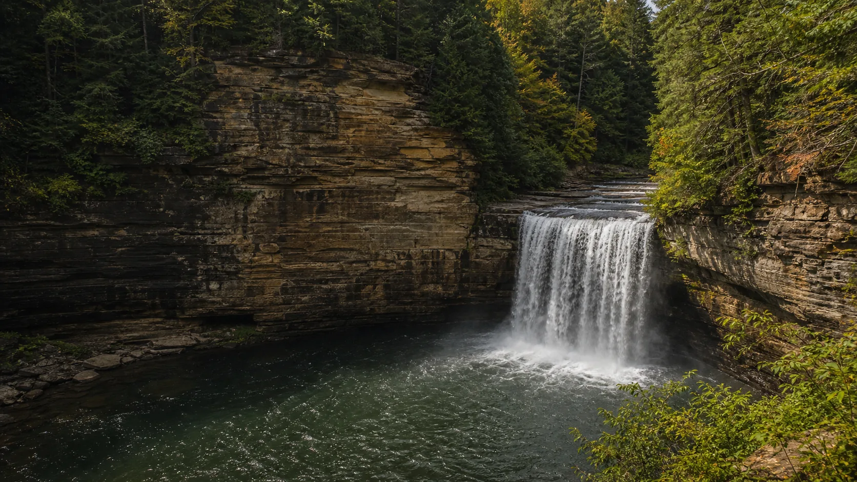 Cane Creek Falls waterfall guide