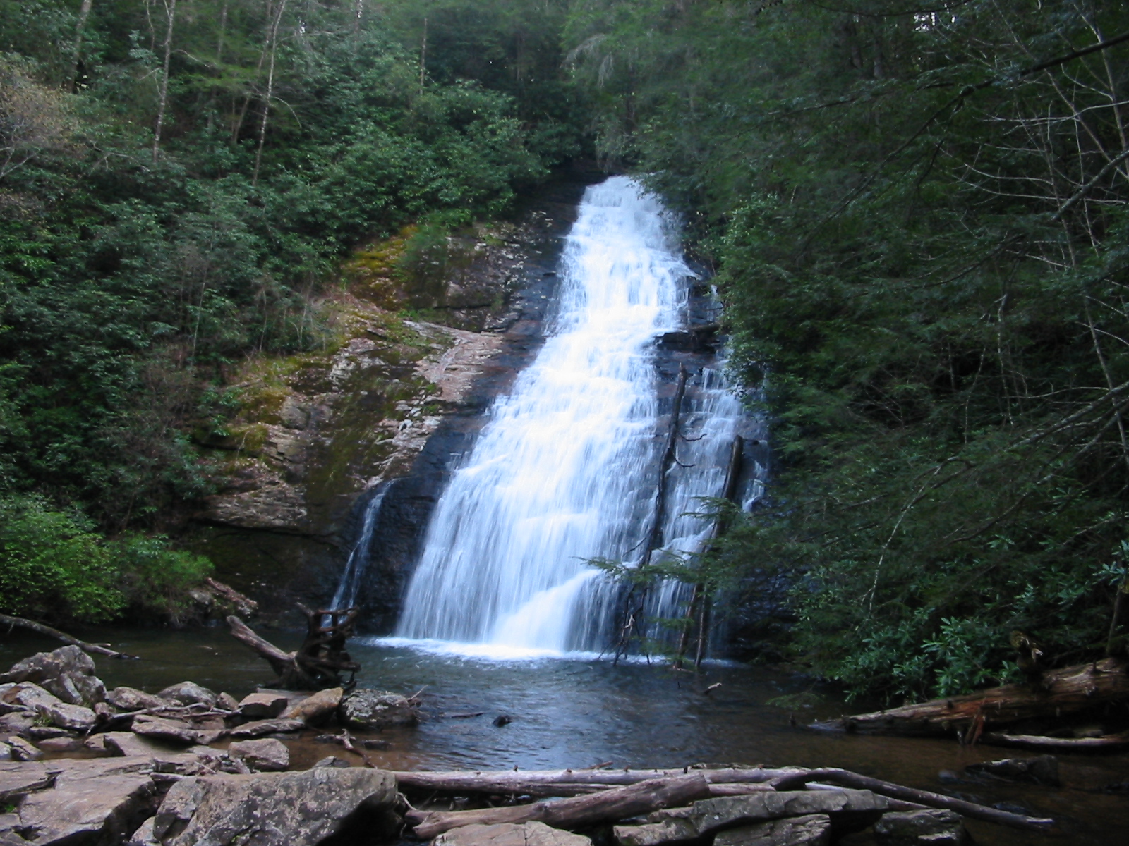 Helton Creek Falls waterfall view