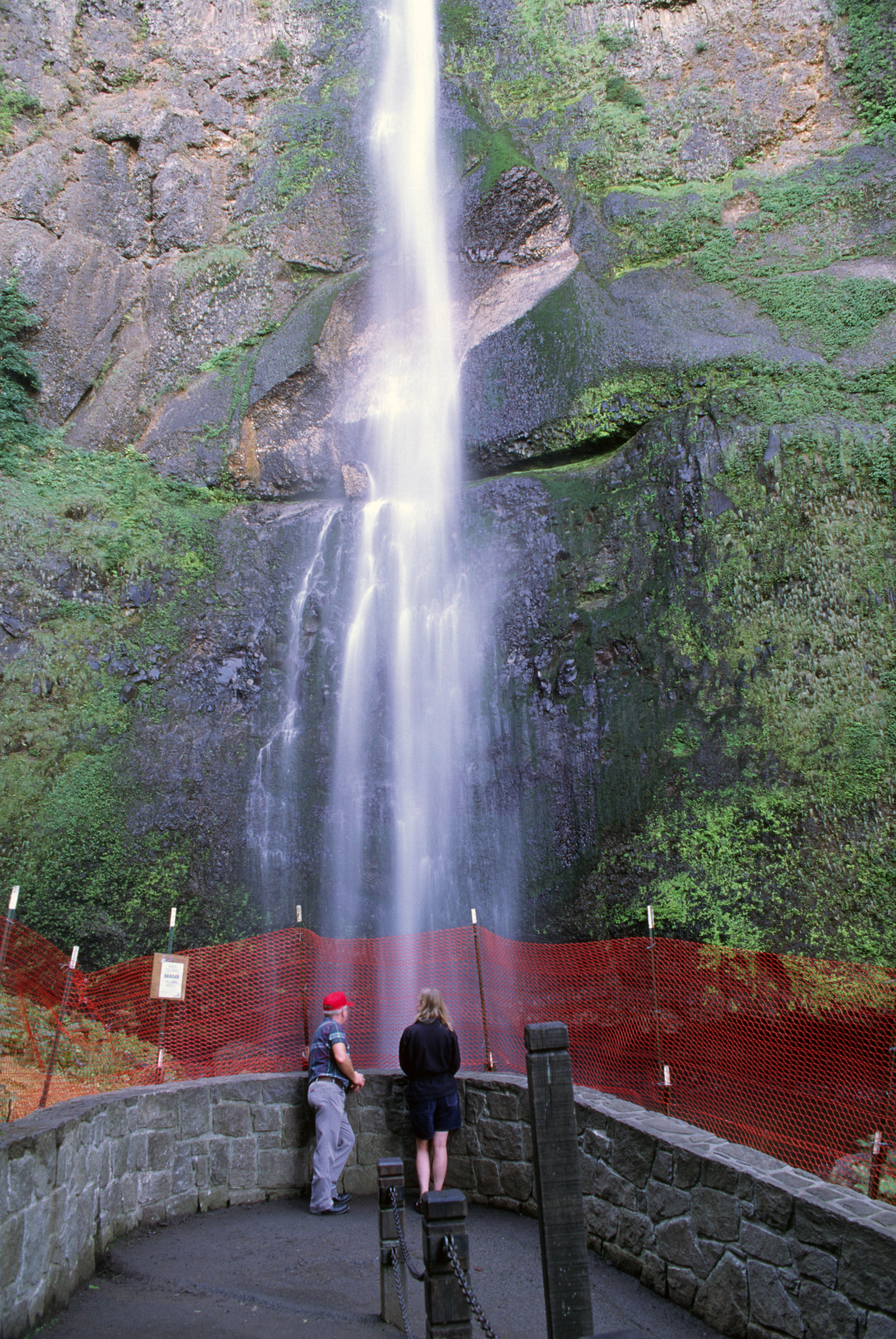Latourell Falls in summer or green-season visit