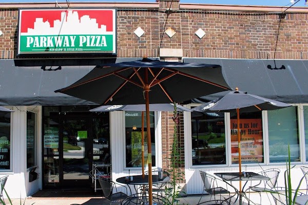Parkway Pizza - Longfellow