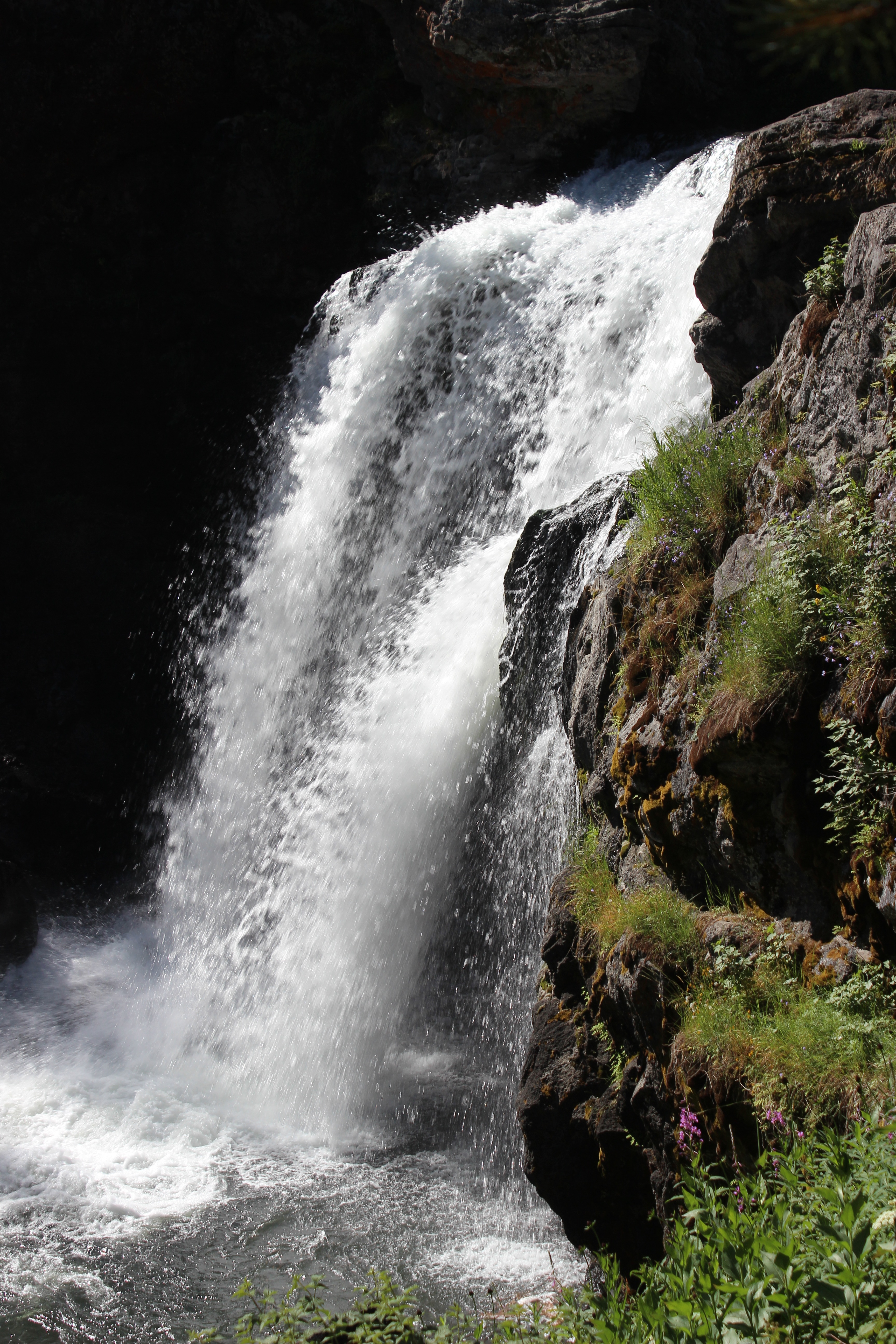 Moose Falls in fall or cool-weather visit