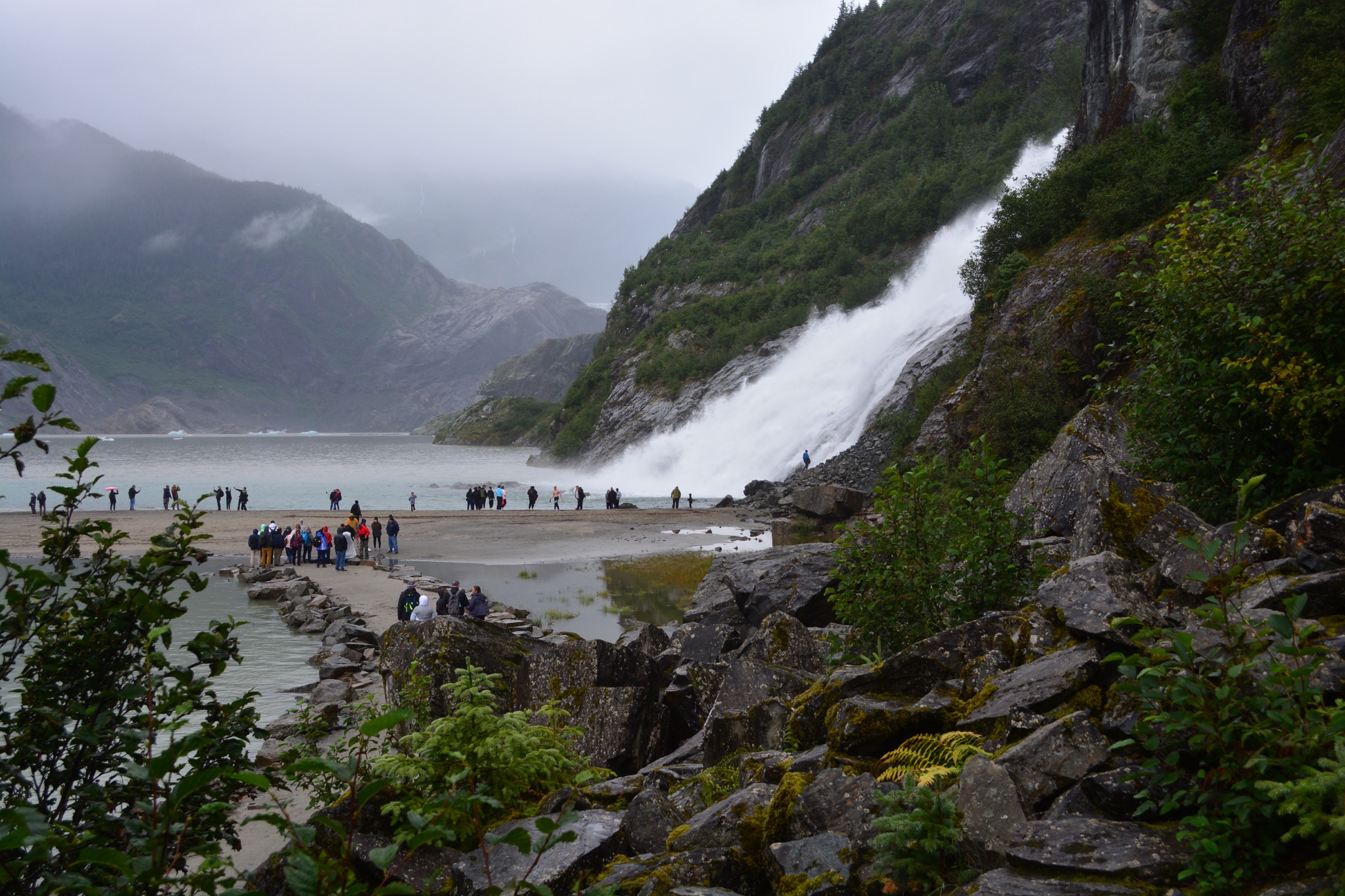 Nugget Falls waterfall view