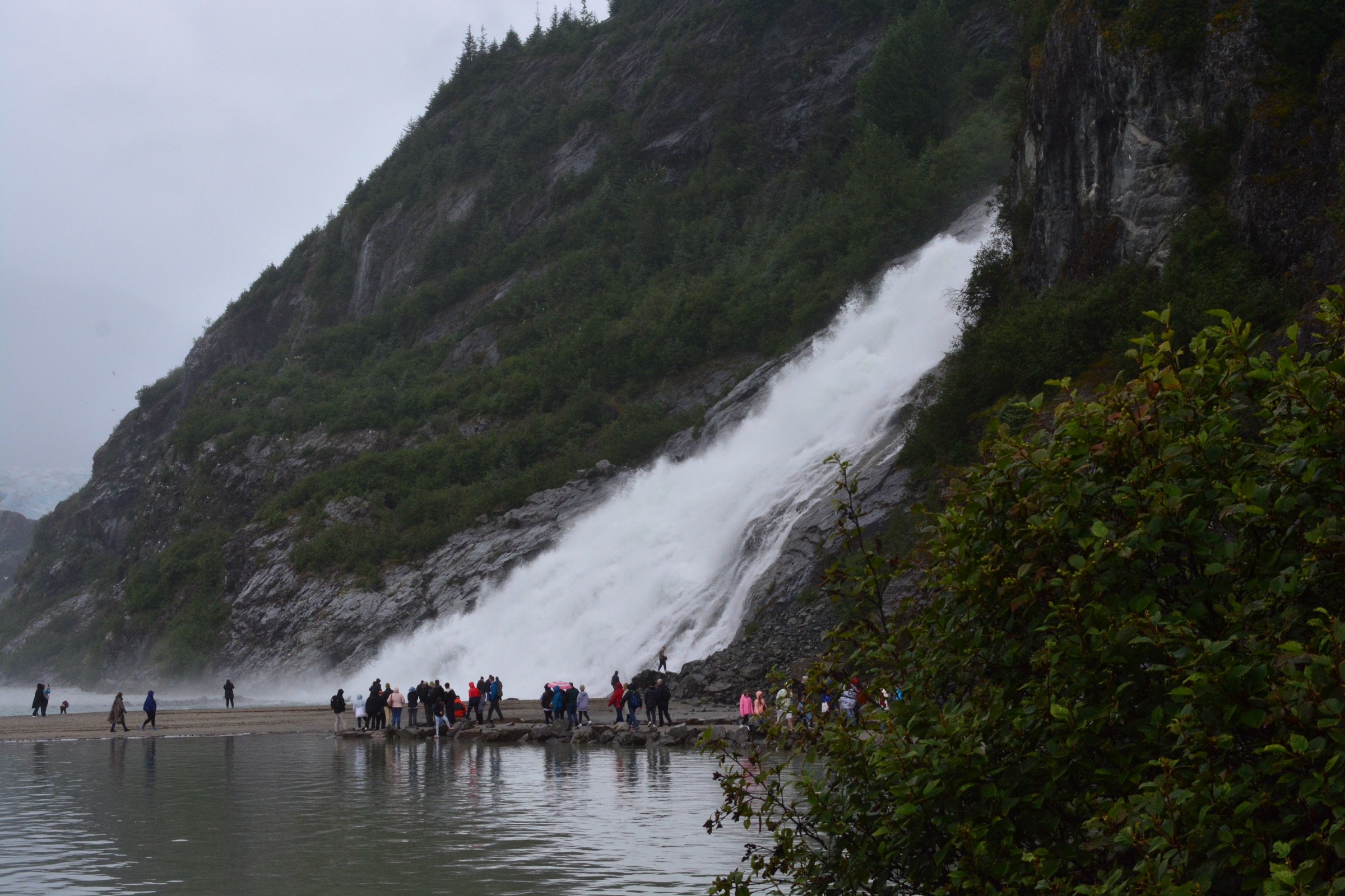 Nugget Falls in summer or green-season visit