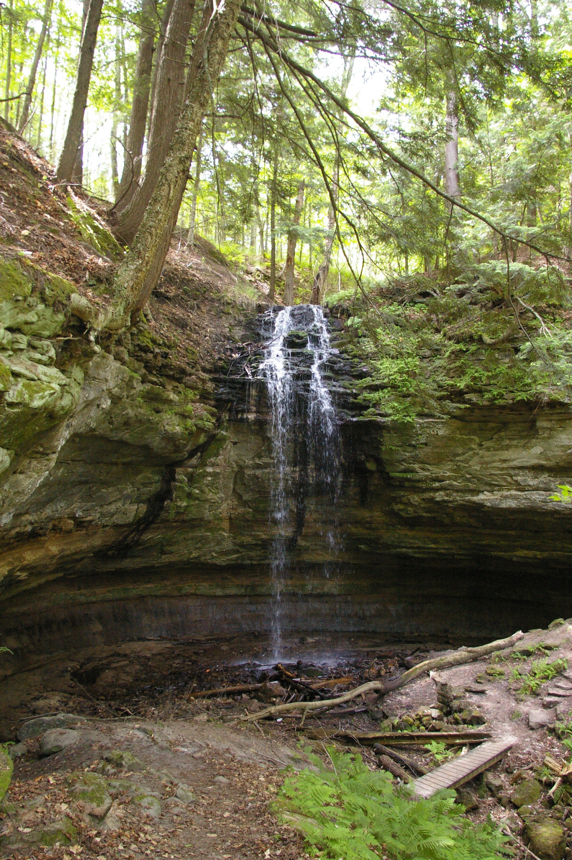 Tannery Falls in fall or cool-weather visit